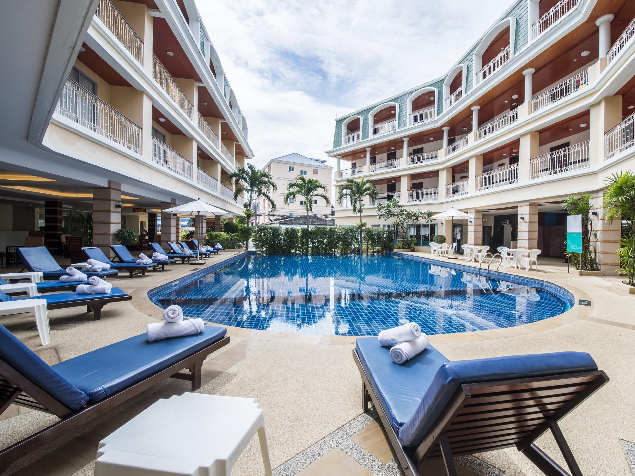 Kalim Resort Patong Exterior photo